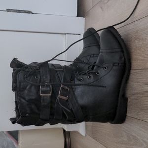 Groove Lace Up Combat Boots NWOT